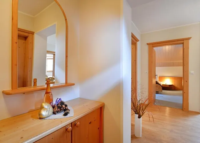 أبارتيمينتس سبيليوخ باي أونترليرشير *