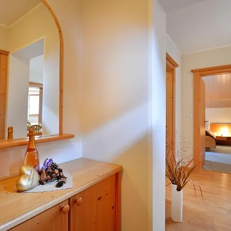 أبارتيمينتس سبيليوخ باي أونترليرشير *